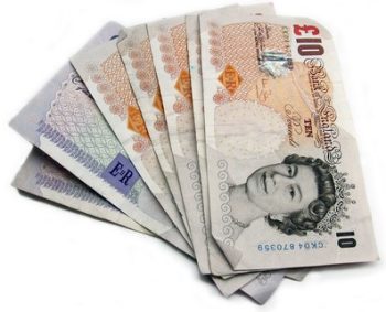 Britisches Pfundsterling-pound-notes.jpg